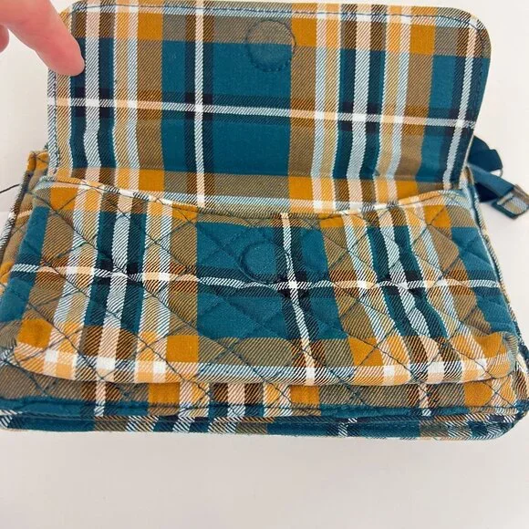 Vera Bradley RFID Wallet Crossbody in Cotton Orchard Plaid  NWT Brand New - Picture 7 of 7